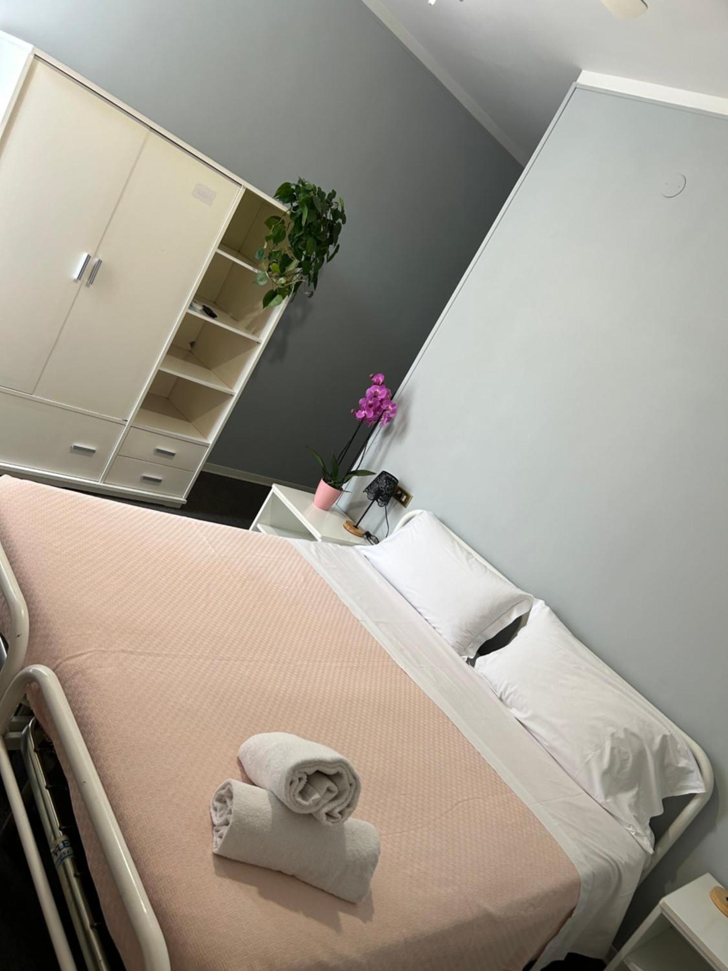 Hotel La Loggia Мателика Екстериор снимка